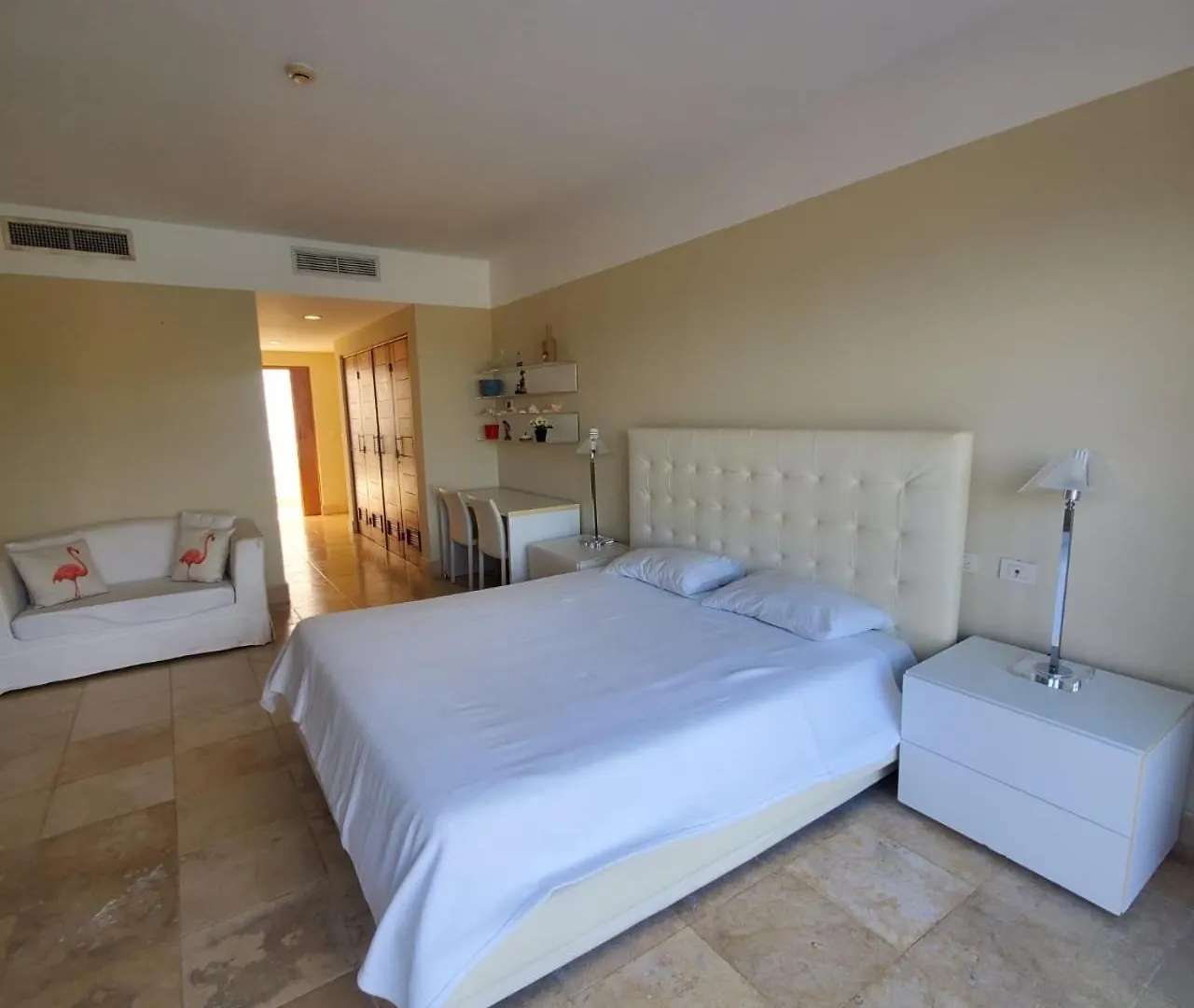Estudio Frente Al Mar Sotogrande 蓬塔卡纳 多米尼加共和国